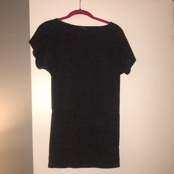 Top - Picture 2 of 3